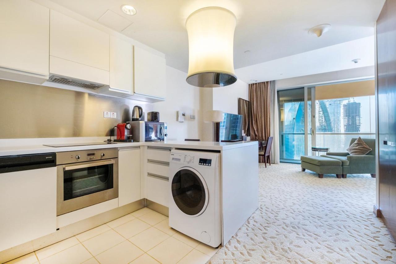 Luxury At Mall Apartment *